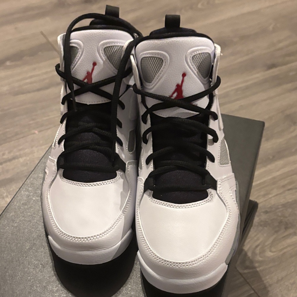 Jordan FLTCLB '91 White and Red-Black Sneakers